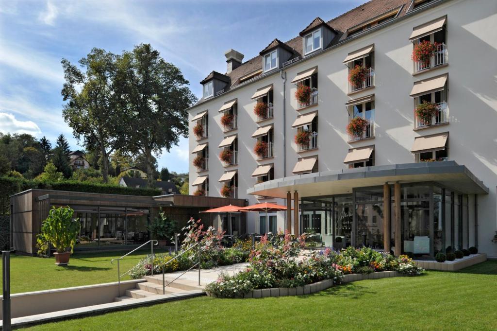 Logis Hotel Restaurant Muller Нідербронн-ле-Бен Екстер'єр фото
